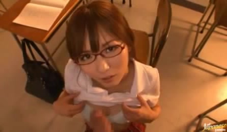 Sexy Japanese With Glasses - Very Hot Japanese School Girl In Glasses Sucking A Dick Willingly - YOUX.XXX