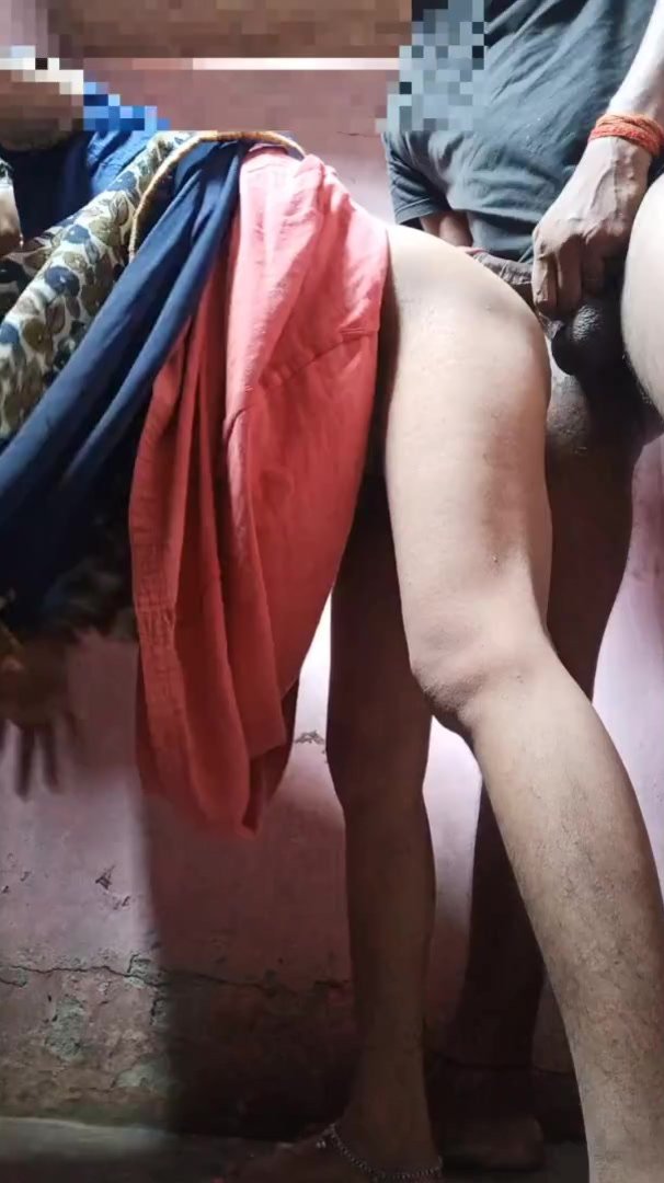 606px x 1080px - Homemade Sex Video Shows Anonymous Indian Couple Having Sex - YOUX.XXX